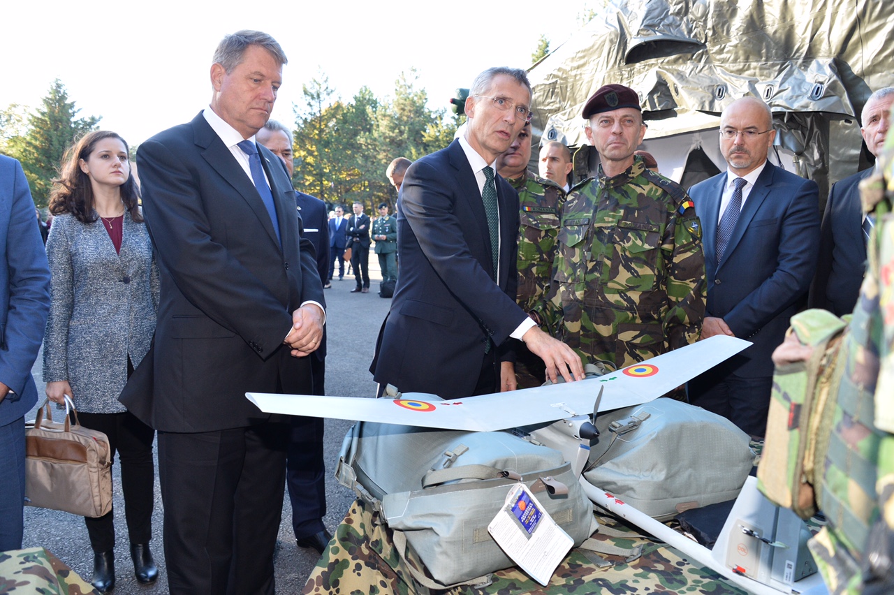 NATO Secretary General Jens Stoltenberg and Romanian president Klaus Iohannis