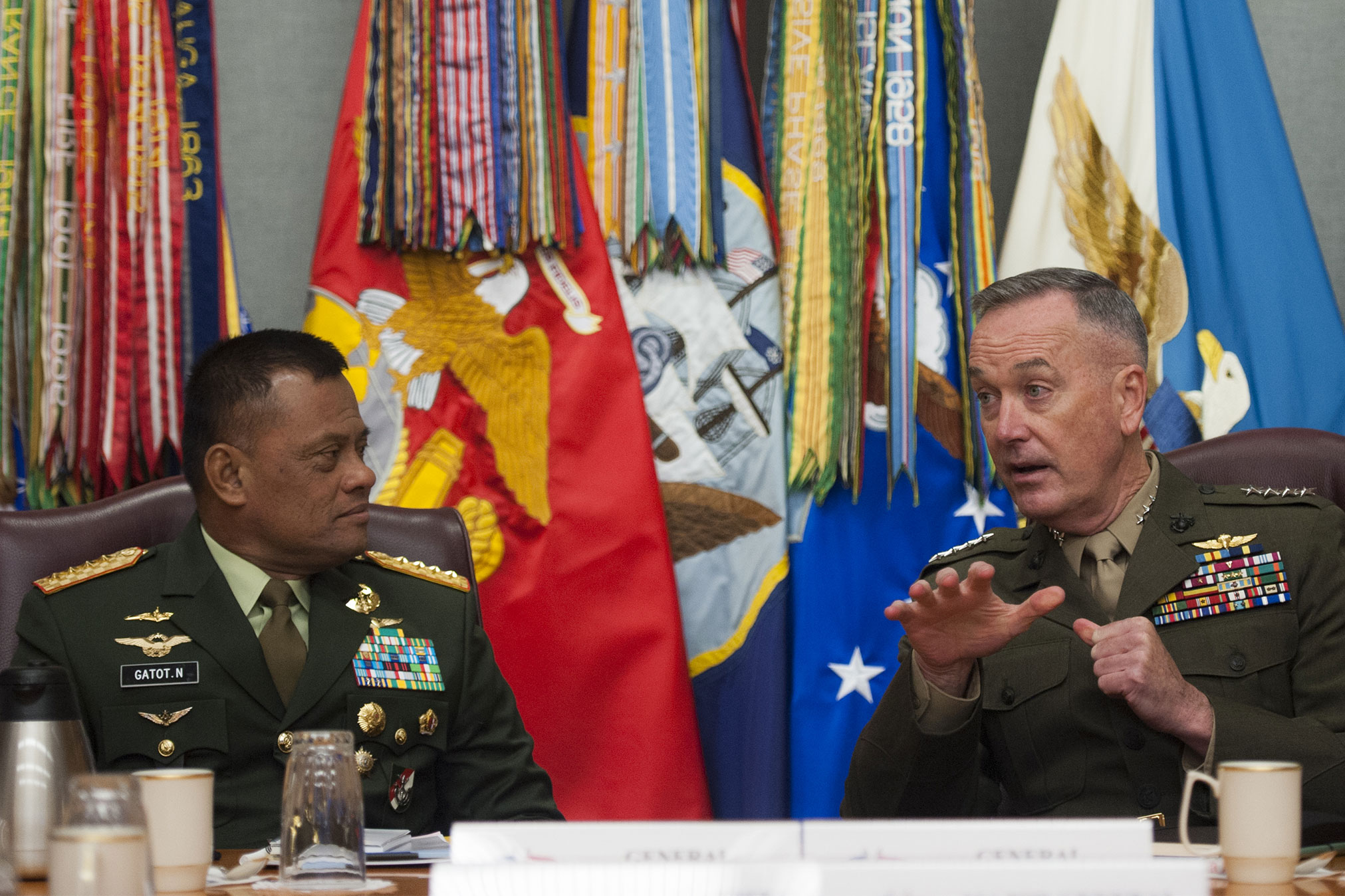 Gatot Nurmantyo talks to Joe Dunford