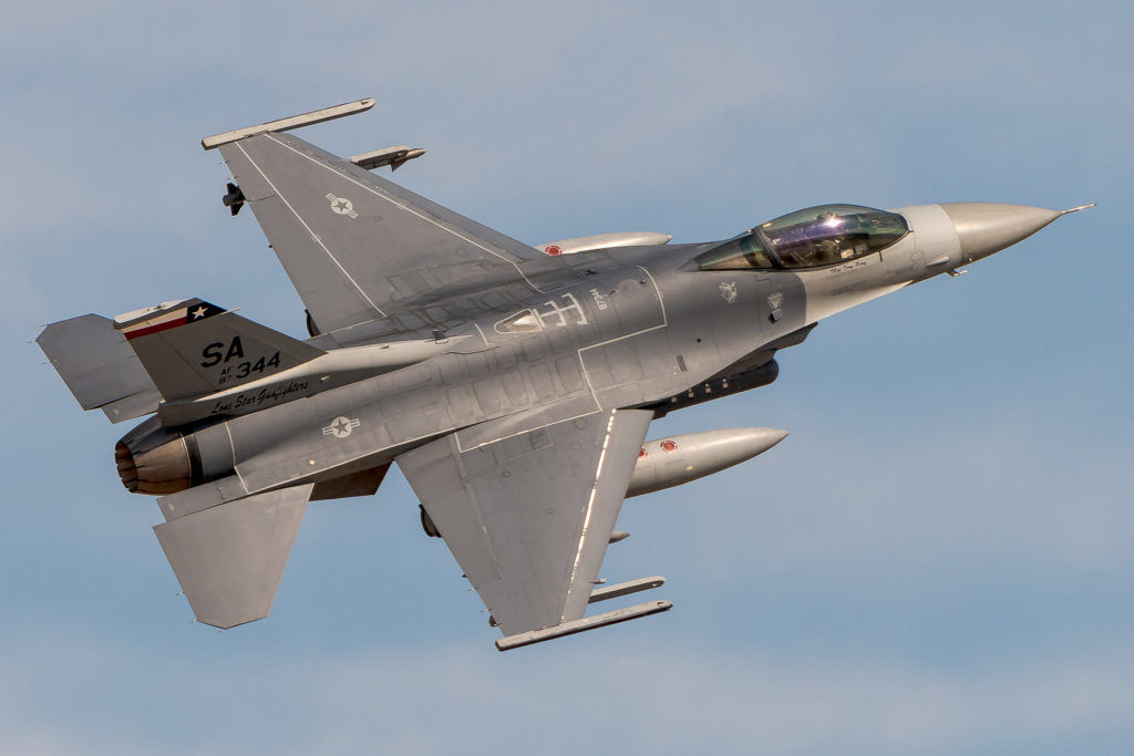 F-16 Fighting Falcon
