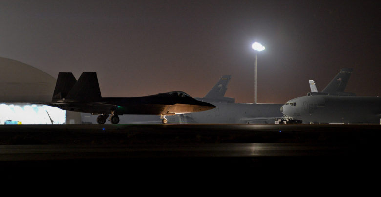 F-22 Raptor taxis before takeoff in new Aghanistan offensive
