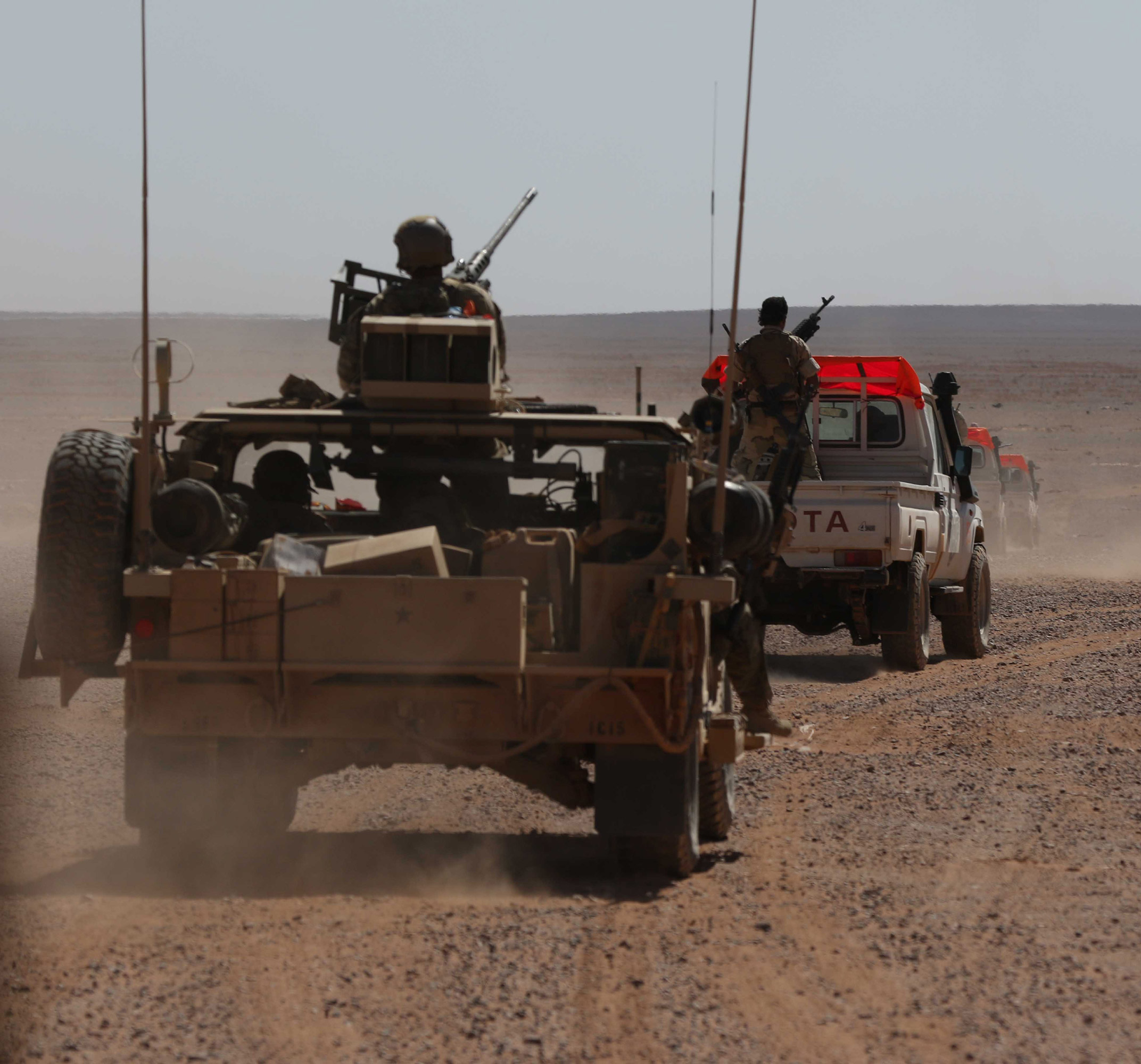MaT patrols near At Tanf