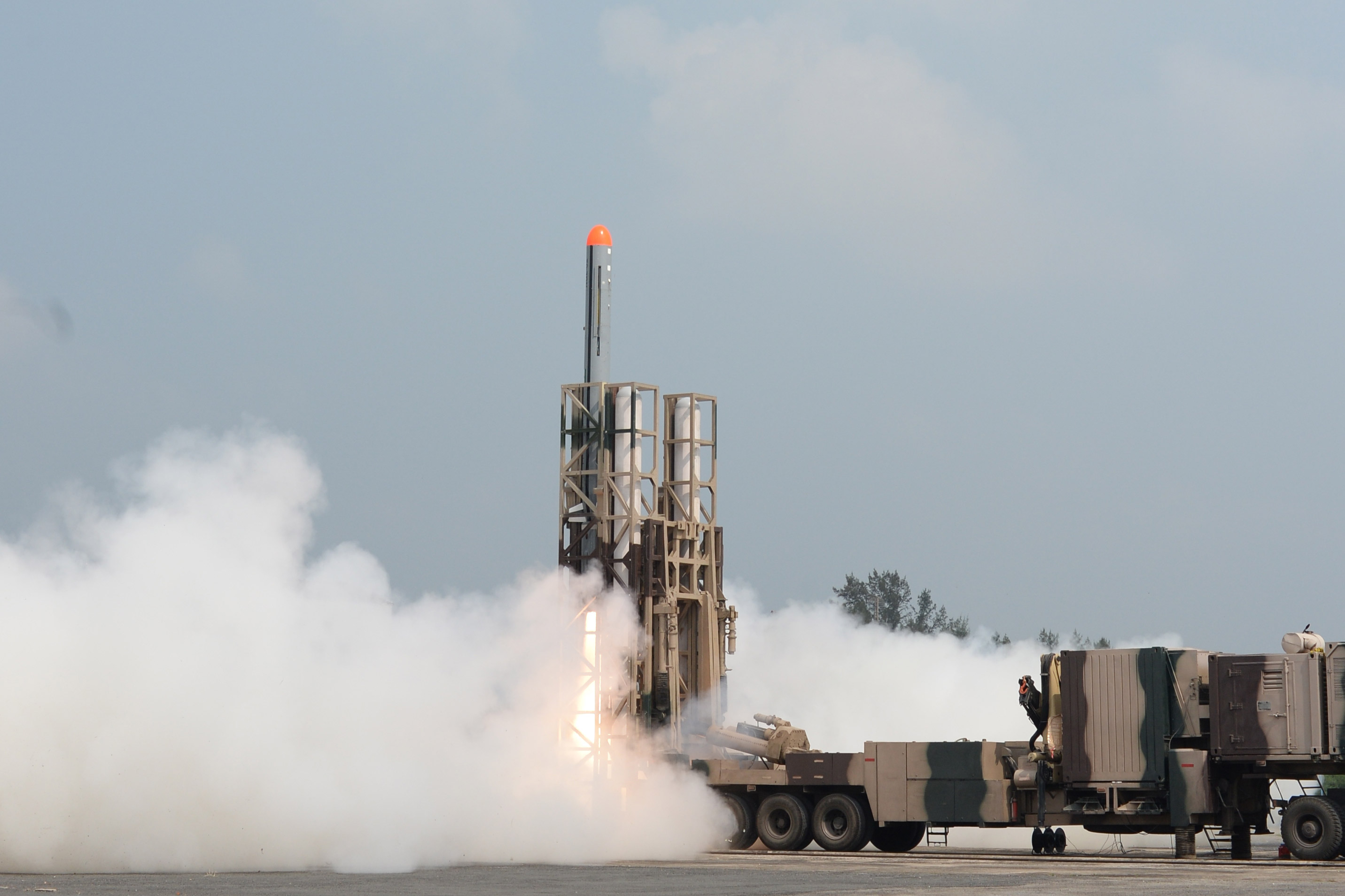 India tests Nirbhay cruise missile