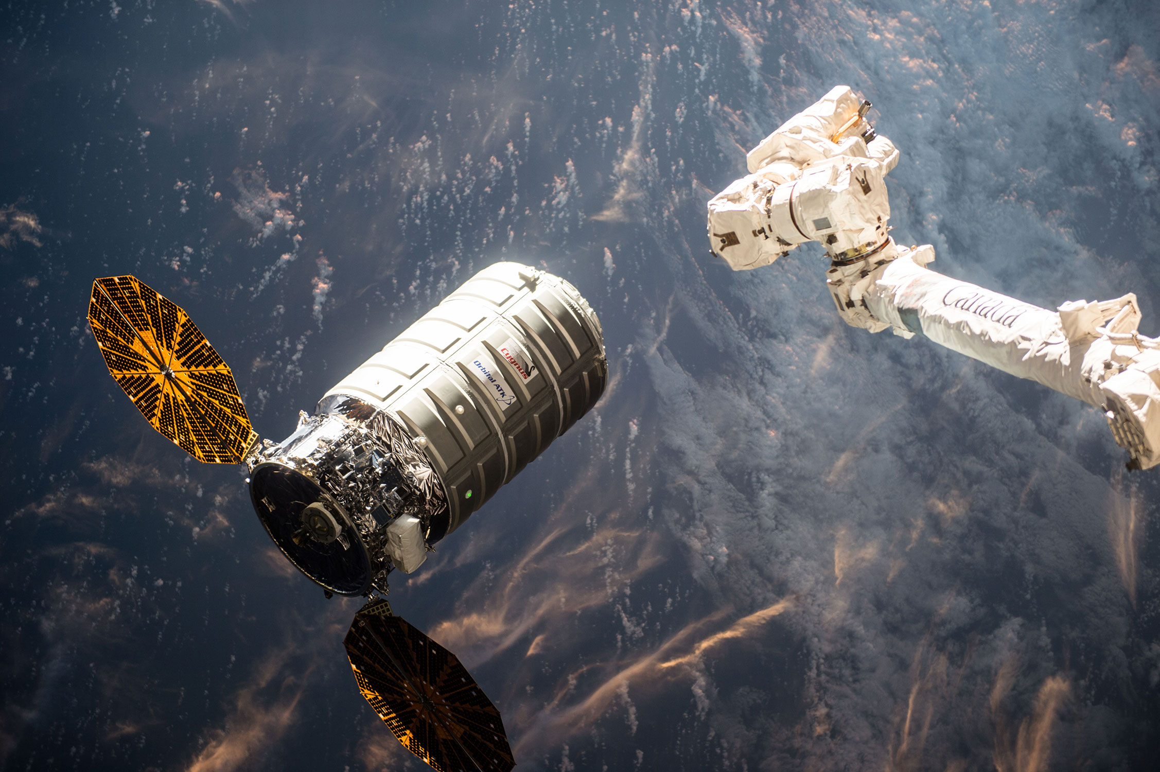 Orbital ATK Cygnus cargo ship at ISS