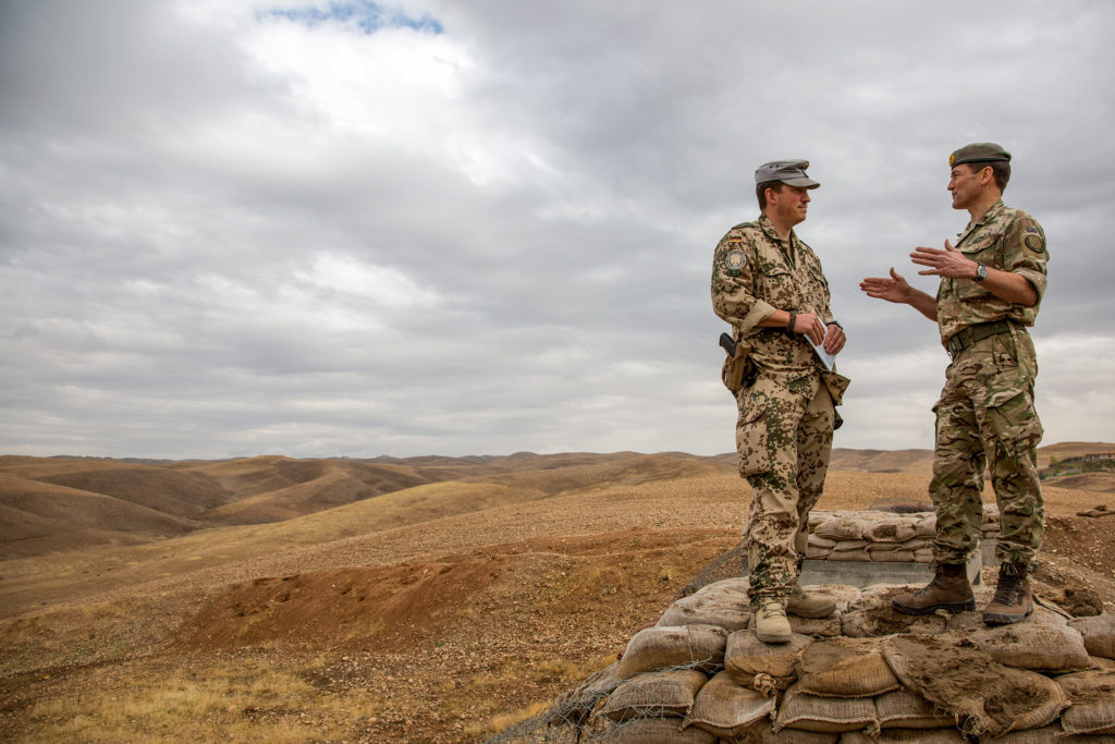General Felix Gedney reviews coalition training in Iraq