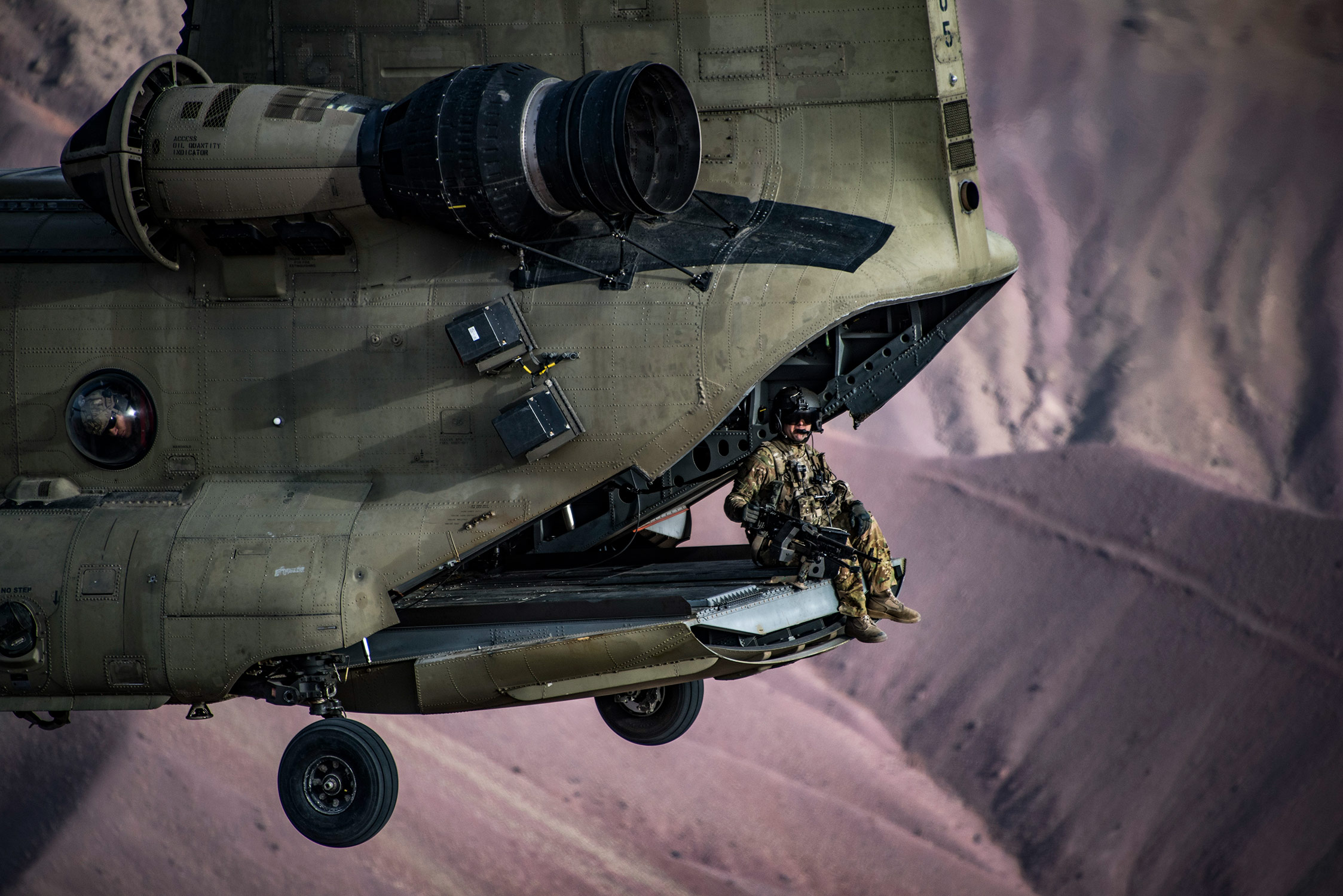 US Army CH-47F Chinook helicopter Afghanistan