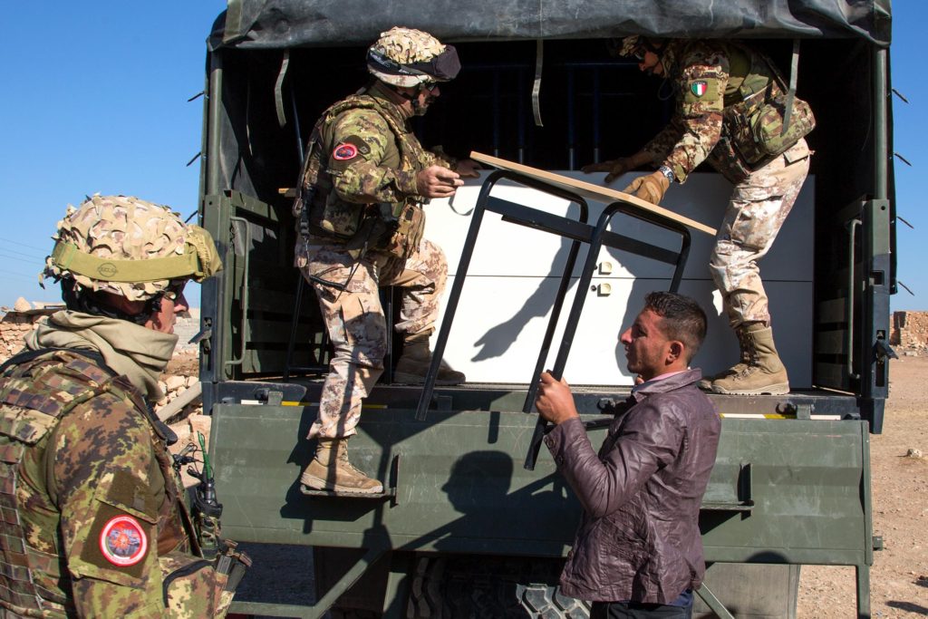 Italy army donates furniture to Iraq school
