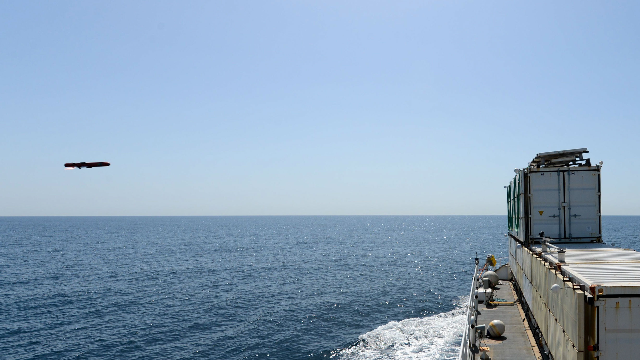 Sea Venom/ANL anti-ship missile test