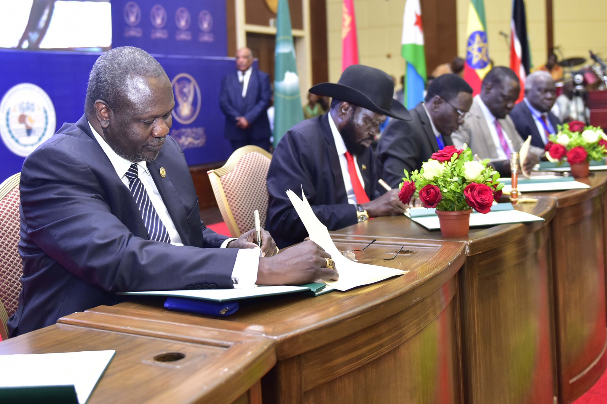 South Sudan Kiir-Machar power-sharing deal signed
