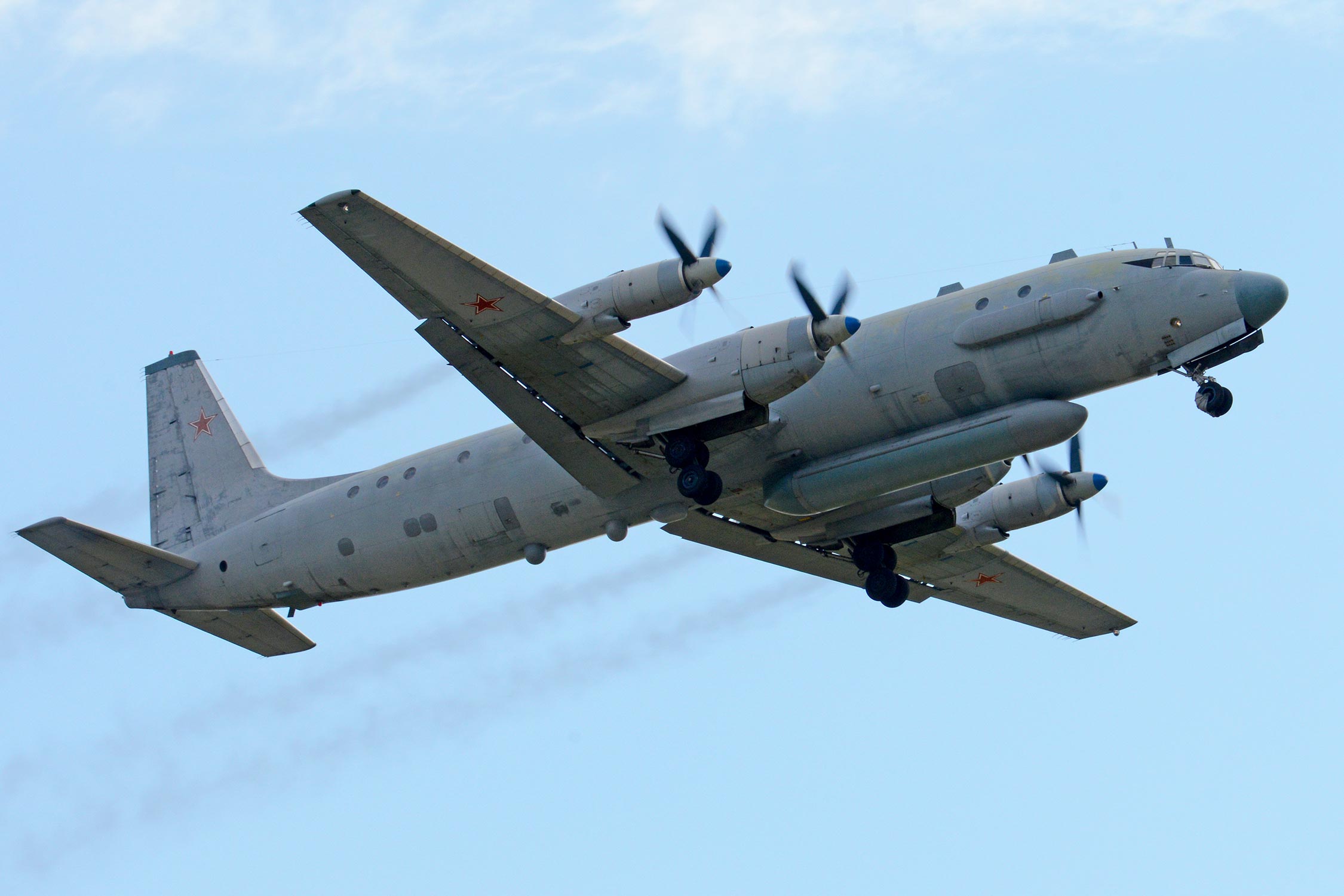 Russian Iyushin Il-20M ELINT aircraft