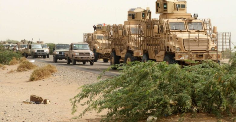 Pro-government fighters advance on Hodeidah, Yemen