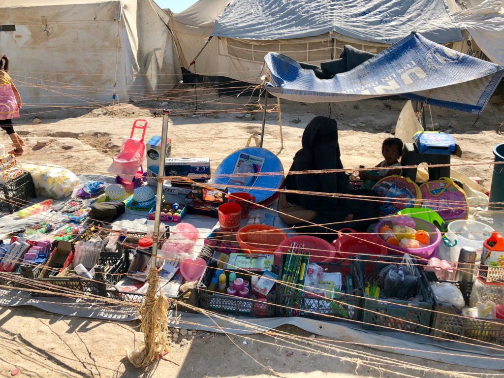 Al-Hol market