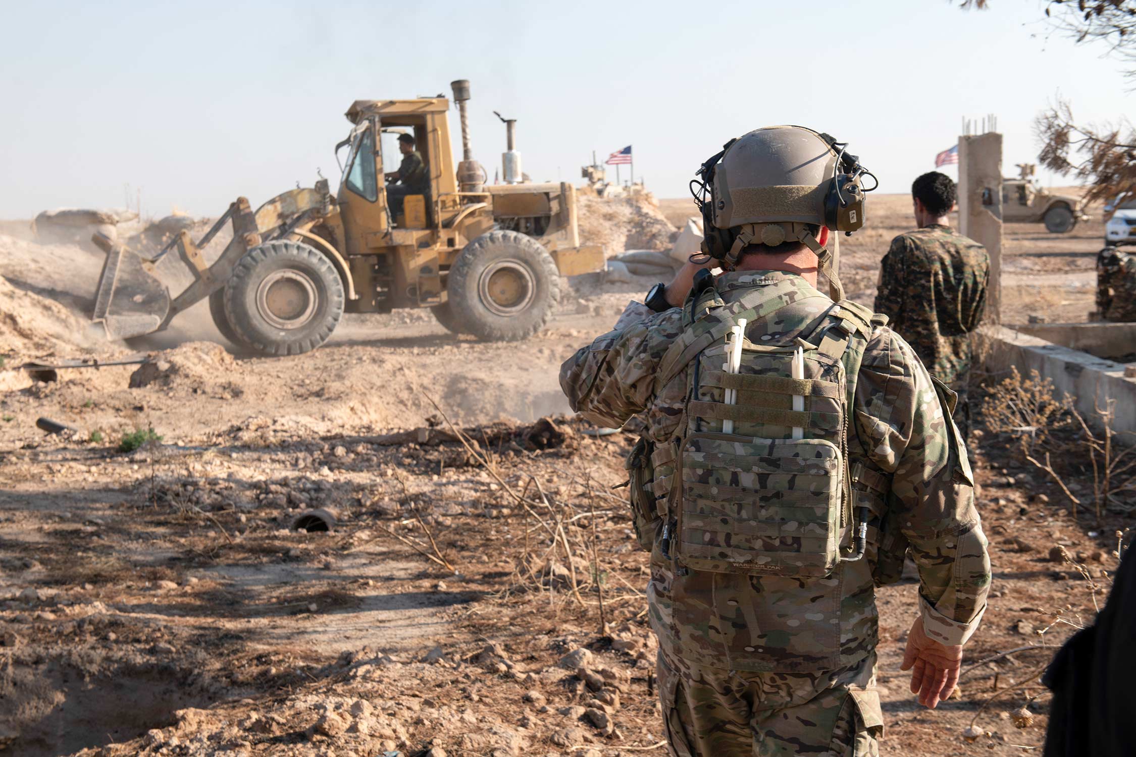 SDF removes border fortifications