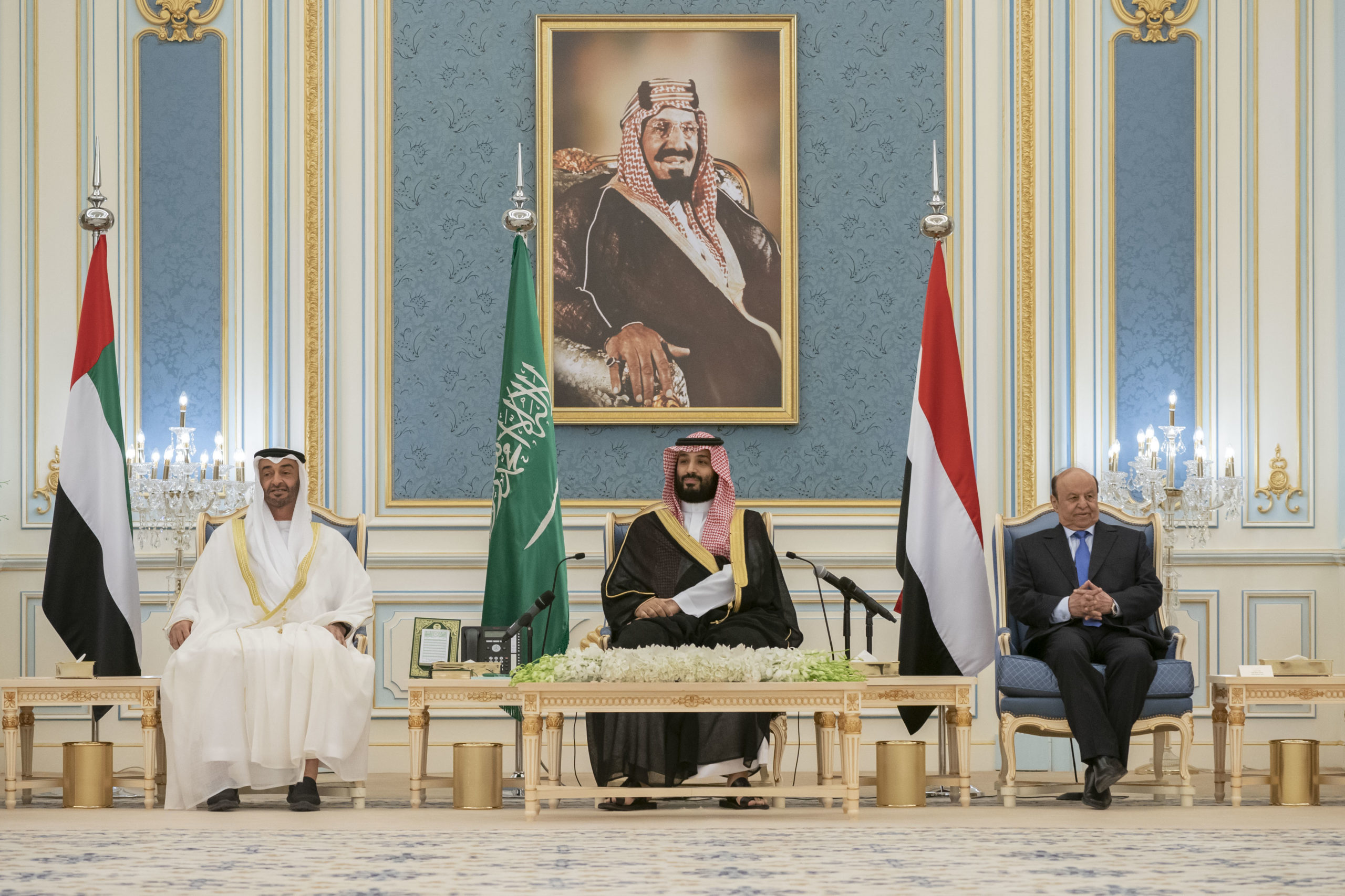 Crown Prince of Abu Dhabi Sheikh Mohamed bin Zayed al-Nahyan (left), Saudi Crown Prince Mohammed bin Salman and Yemen's President Abedrabbo Mansour Hadi (right) attend a peace-signing ceremony between the Saudi-backed Yemeni government and the southern separatists in Riyadh, Saudi Arabia in November 2019. Photo: Hamad al-Kaabi/AFP. 