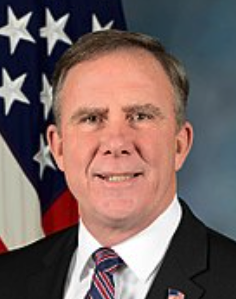 Headshot Robert McMahon