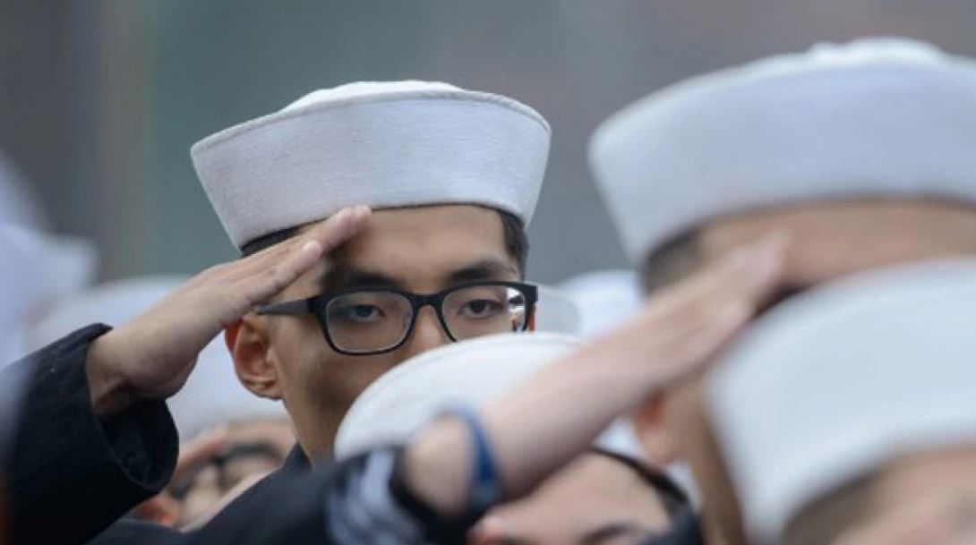 South Korean Navy personnel