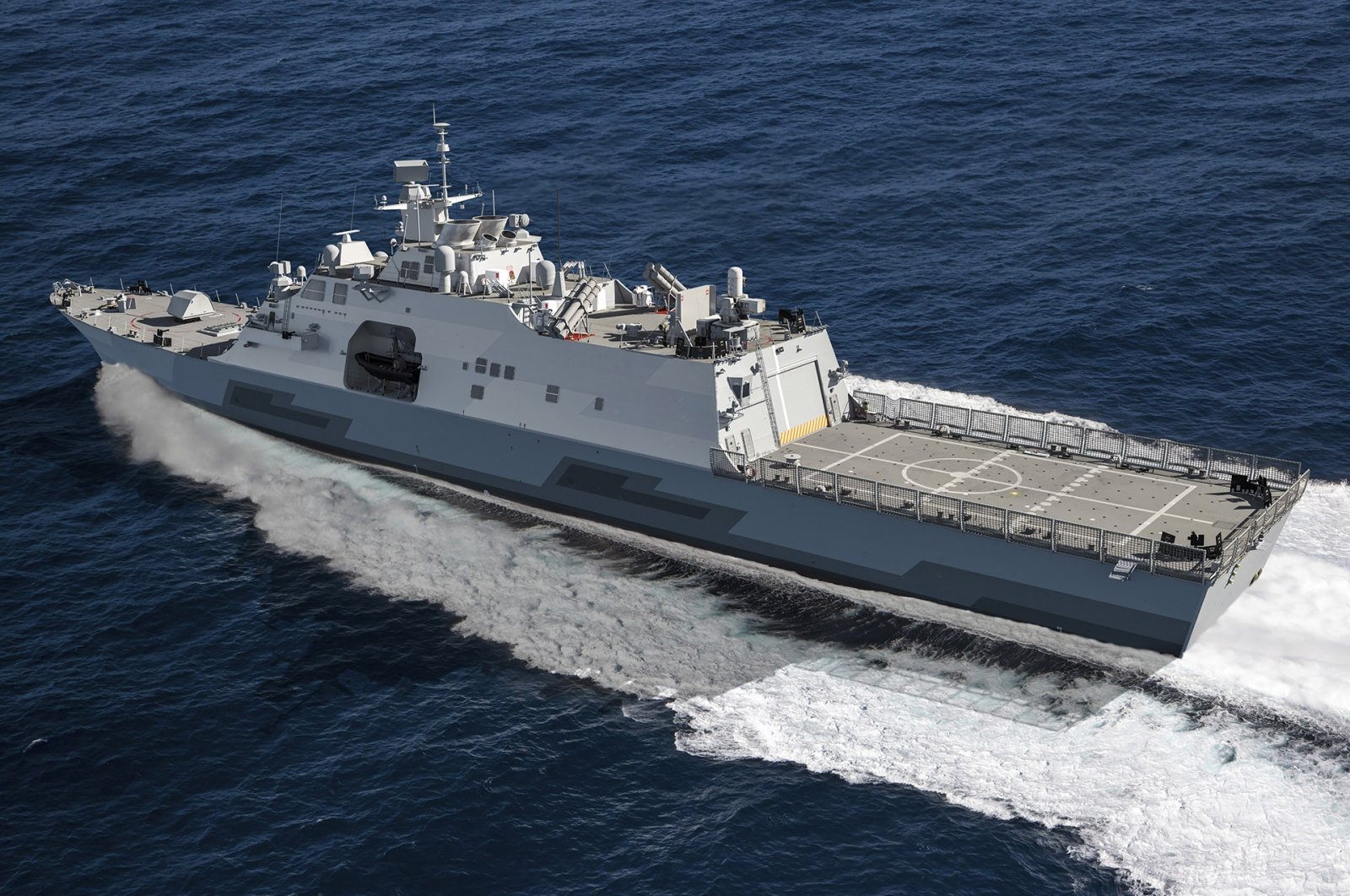 Multi-mission surface combatant