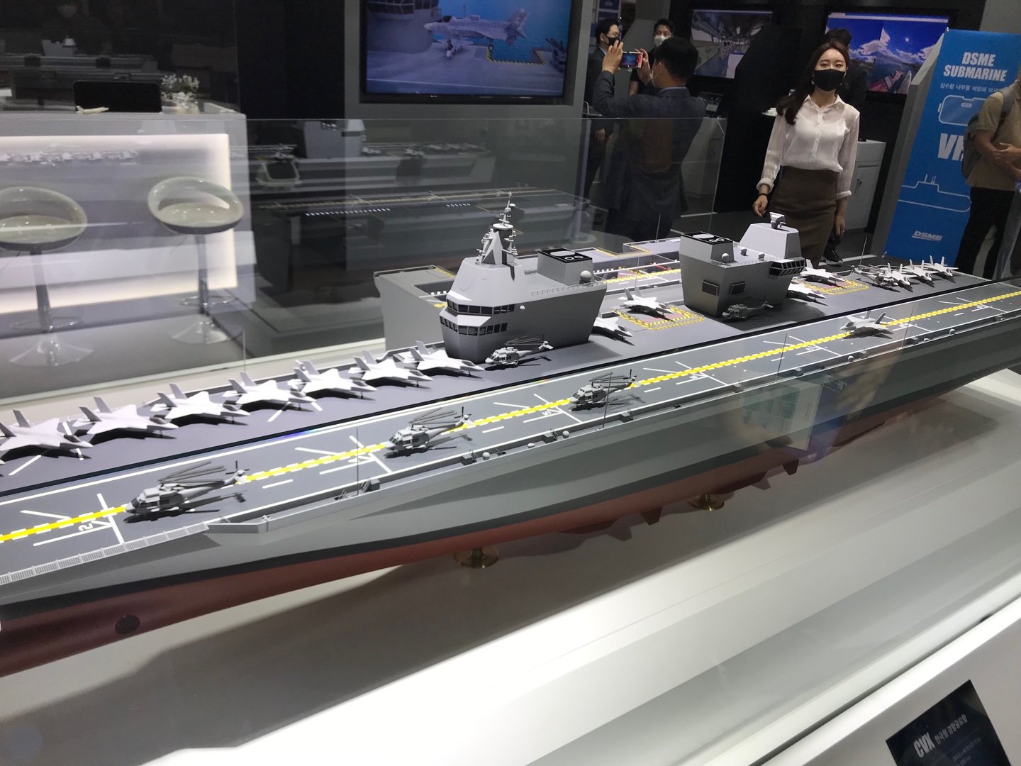DSME initial proposal for South Korea's CVX program