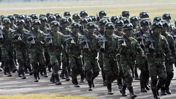 Taiwanese soldiers