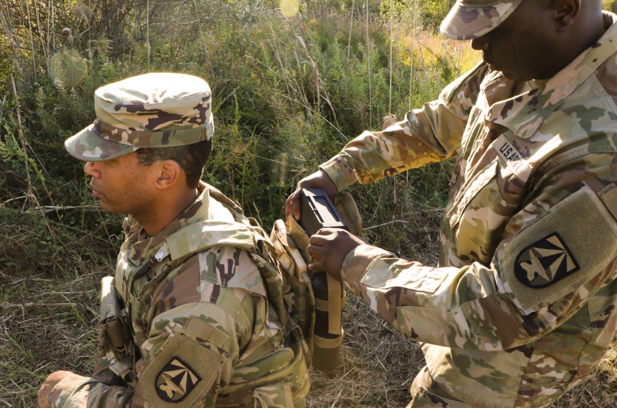 Battery-recharge-on-the-move-US-Army-testing-wearable-fuel-cells