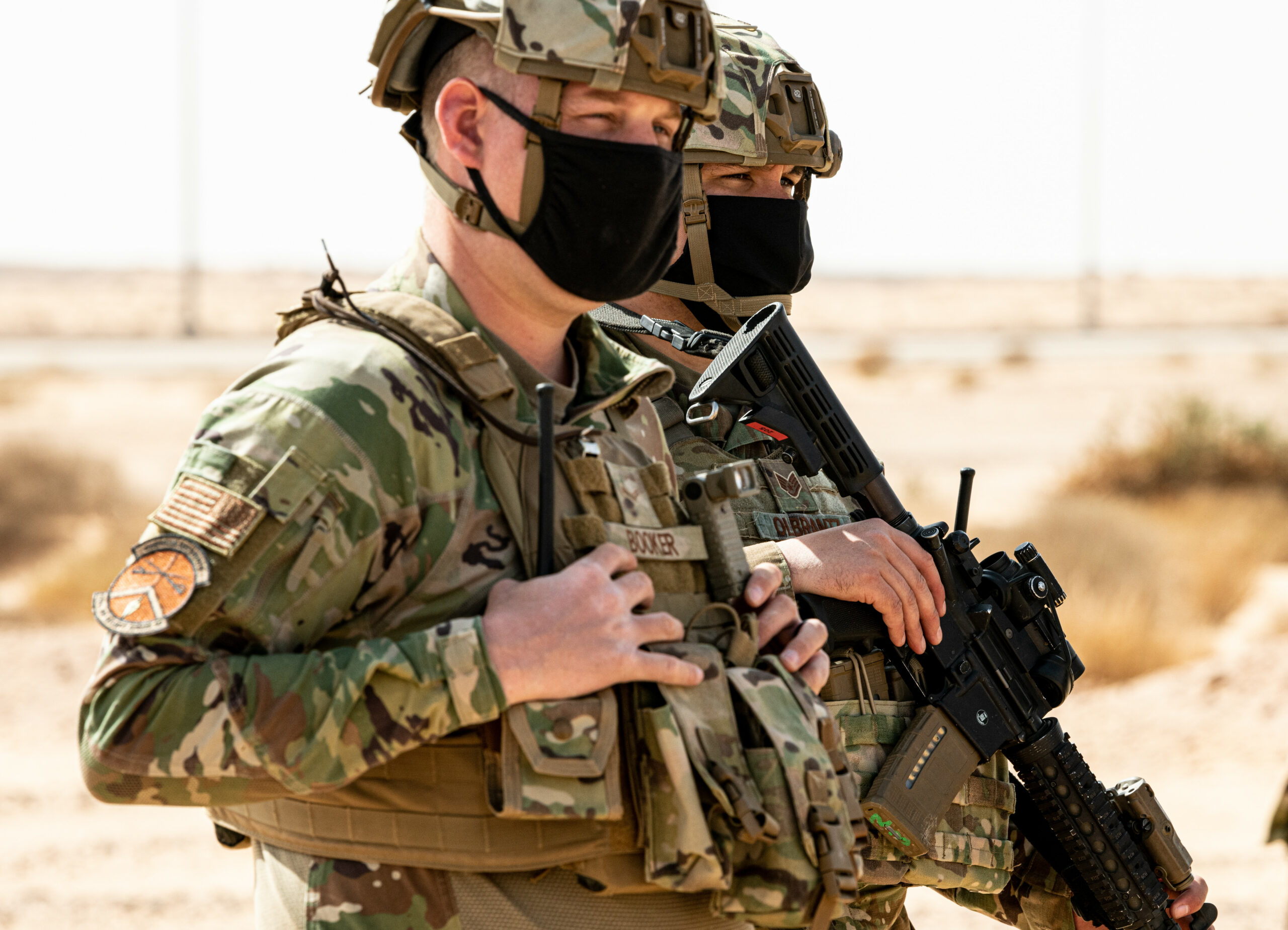 US soldiers standing