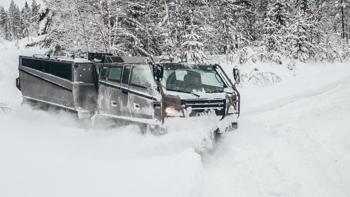 Oshkosh cold weather vehicle