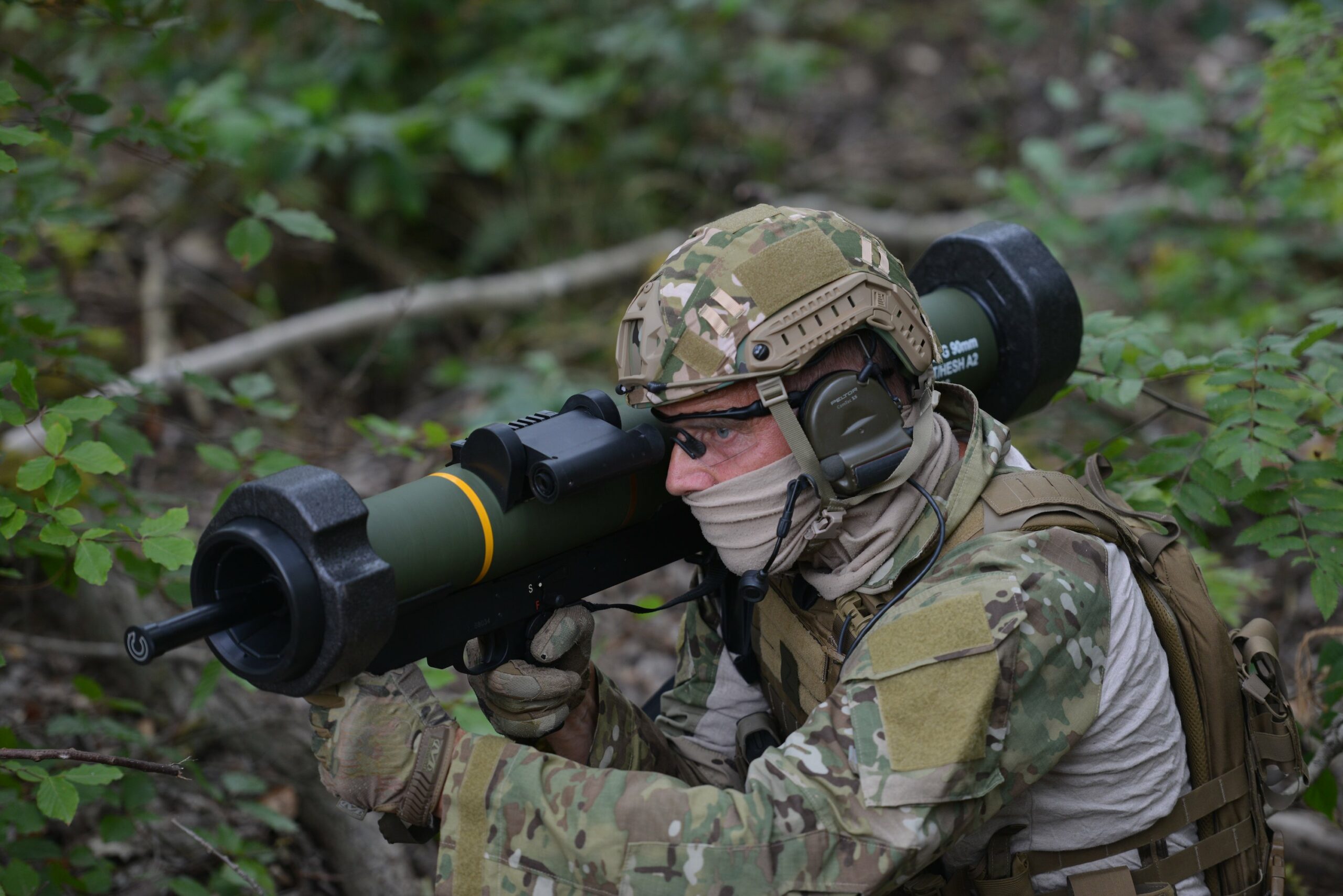 Soldier with RGW90 on shoulder