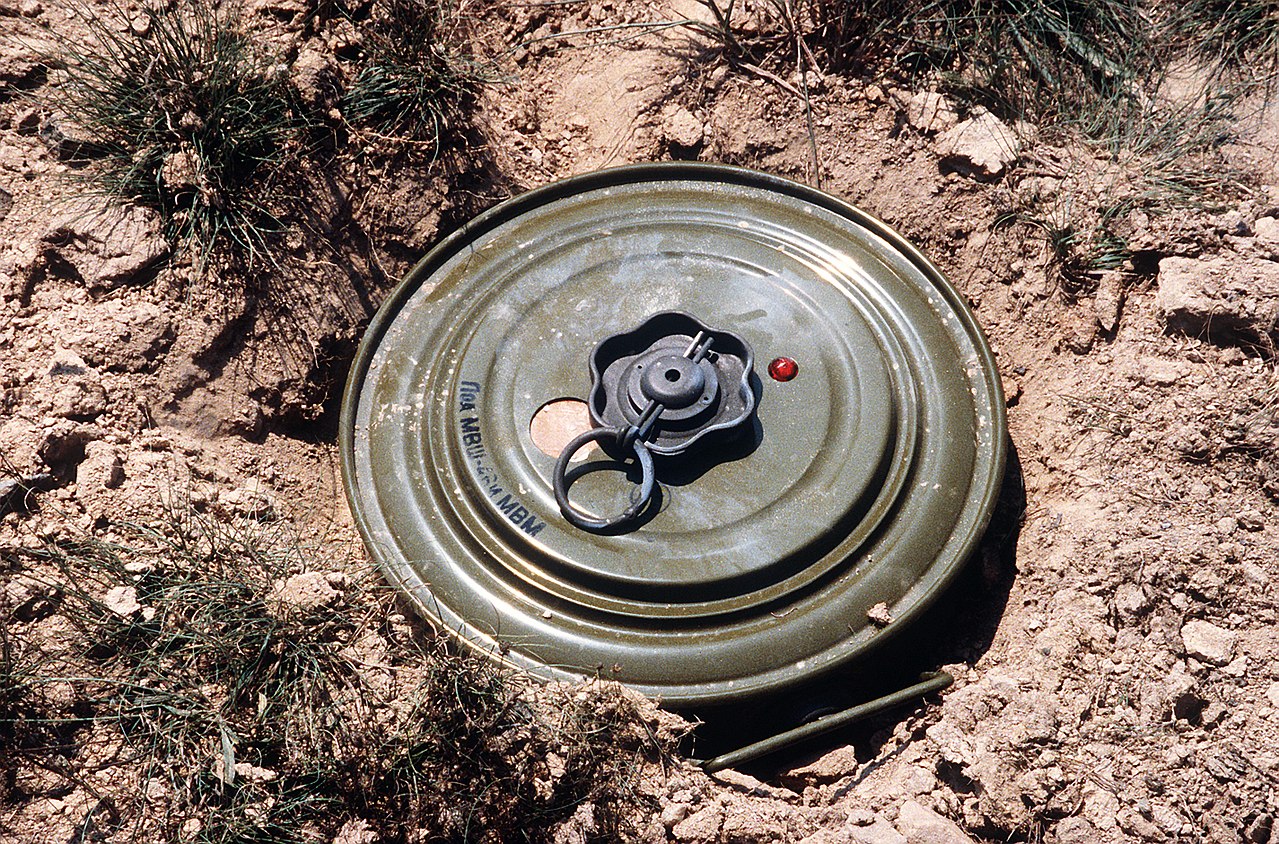 anti-tank mine