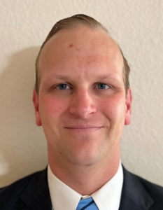 Headshot Michael Knickerbocker