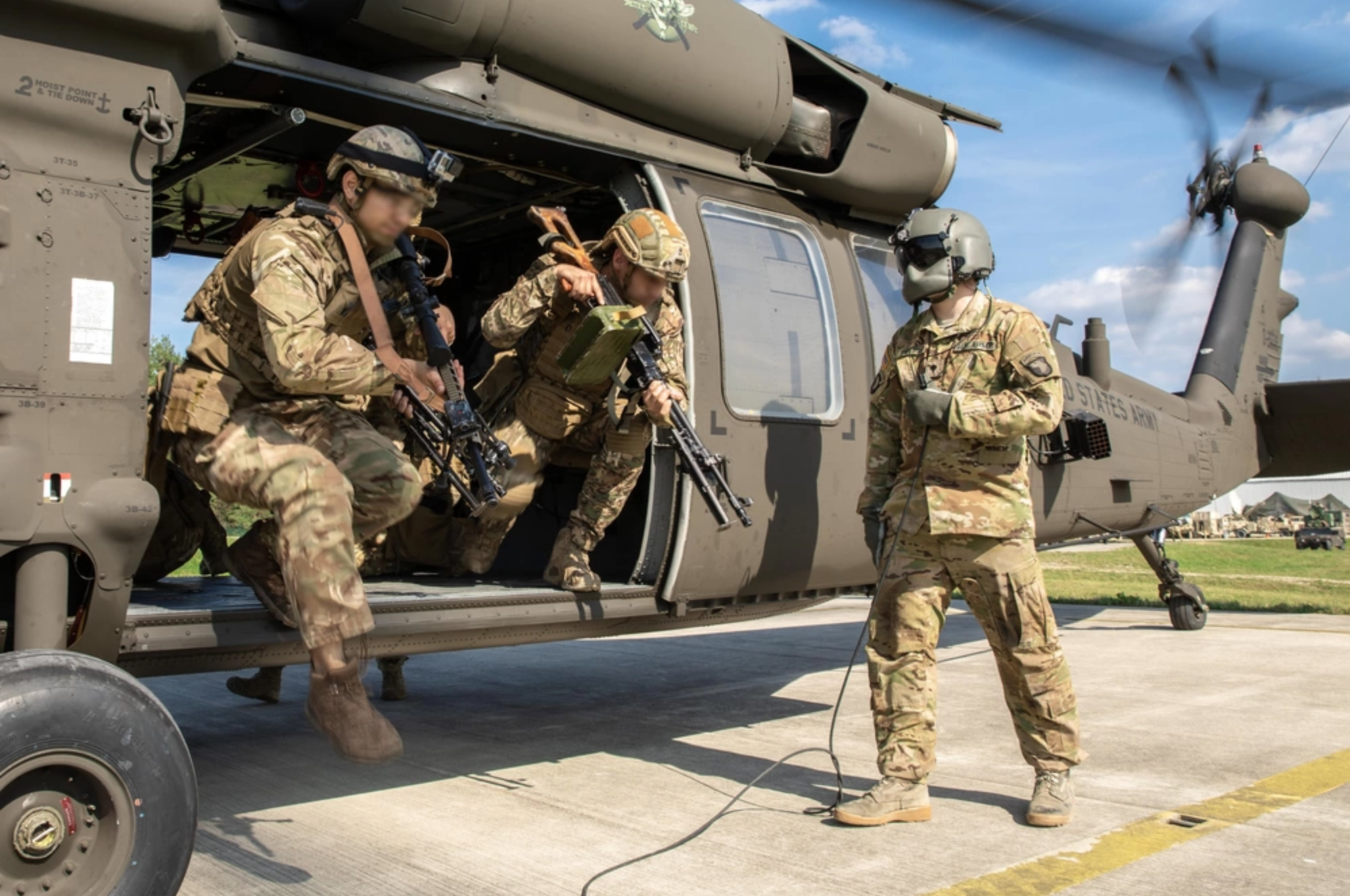 Ukrainian special forces infill from a UH-60 Blackhawk helicopter