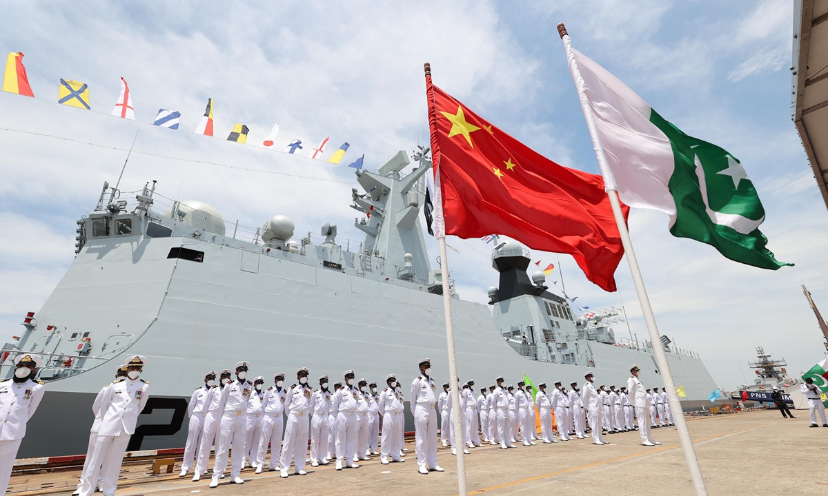 PNS Taimur frigate