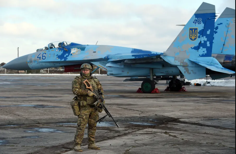 Ukrainian SU-27 plane