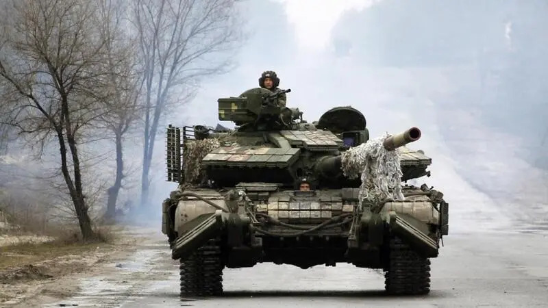 A Ukrainian tank is pictured in the Lugansk region