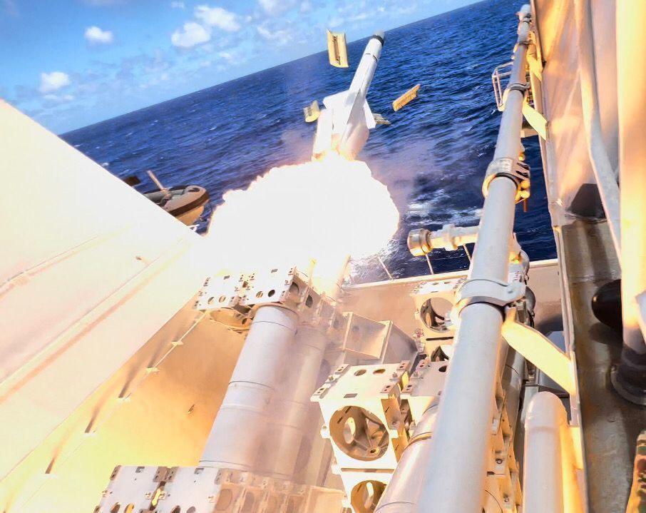 Rim of the Pacific (RIMPAC) 2022 military forces from Australia, Canada, Malaysia and the U.S., fired upon and sunk the decommissioned ex-USS Rodney M. Davis (FFG 60), July 12, during a sinking exercise (SINKEX)