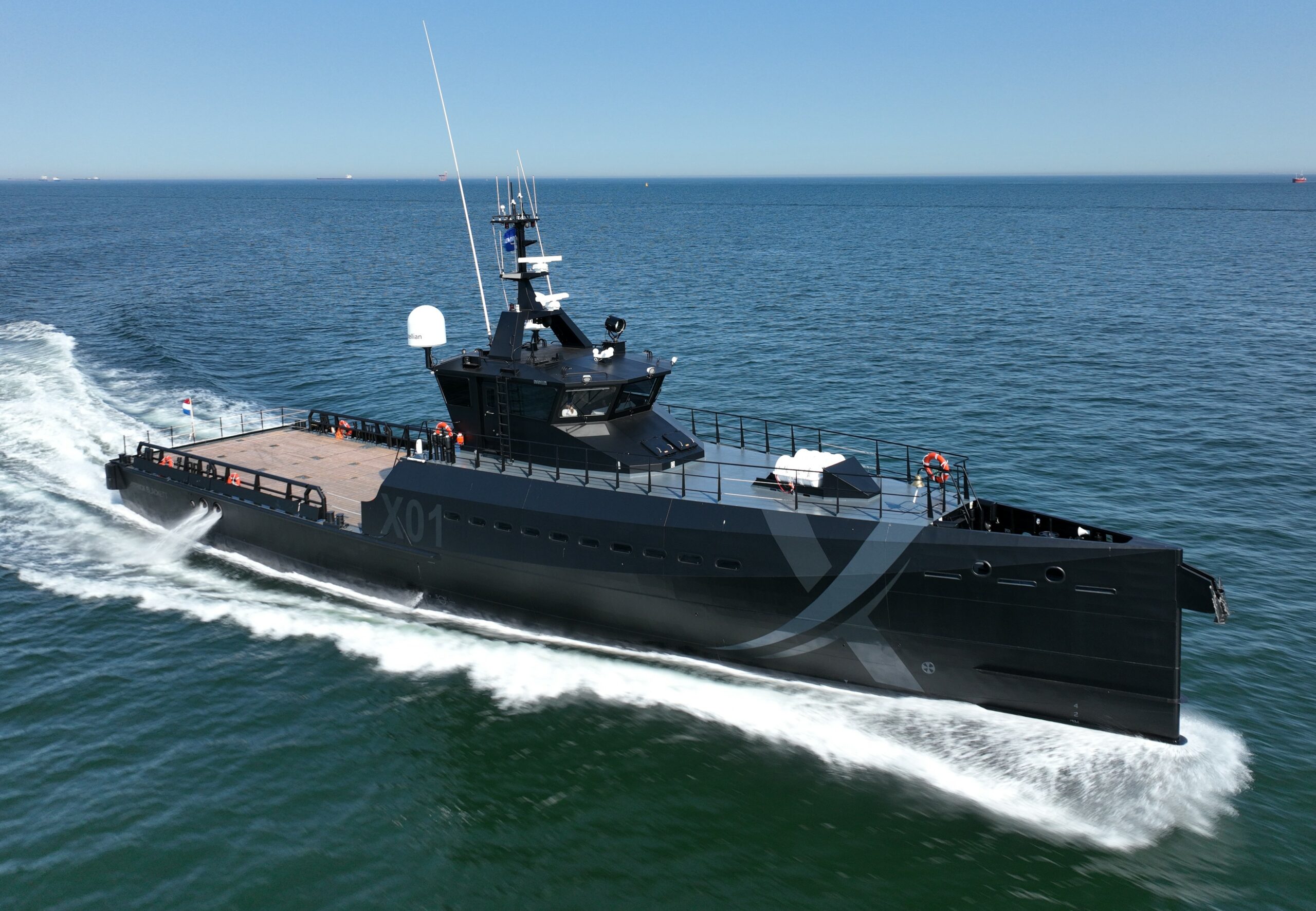 UK’s Royal Navy ‘NavyX’ innovation team's modified Damen Fast Crew Supplier (FCS) 4008 named XV Patrick Blackett