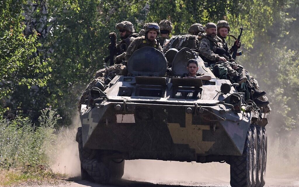 Ukrainian soldiers