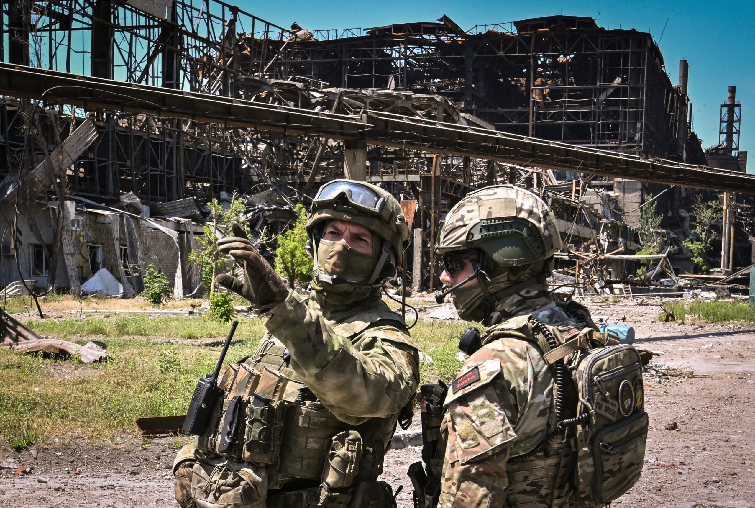 Russian soldiers