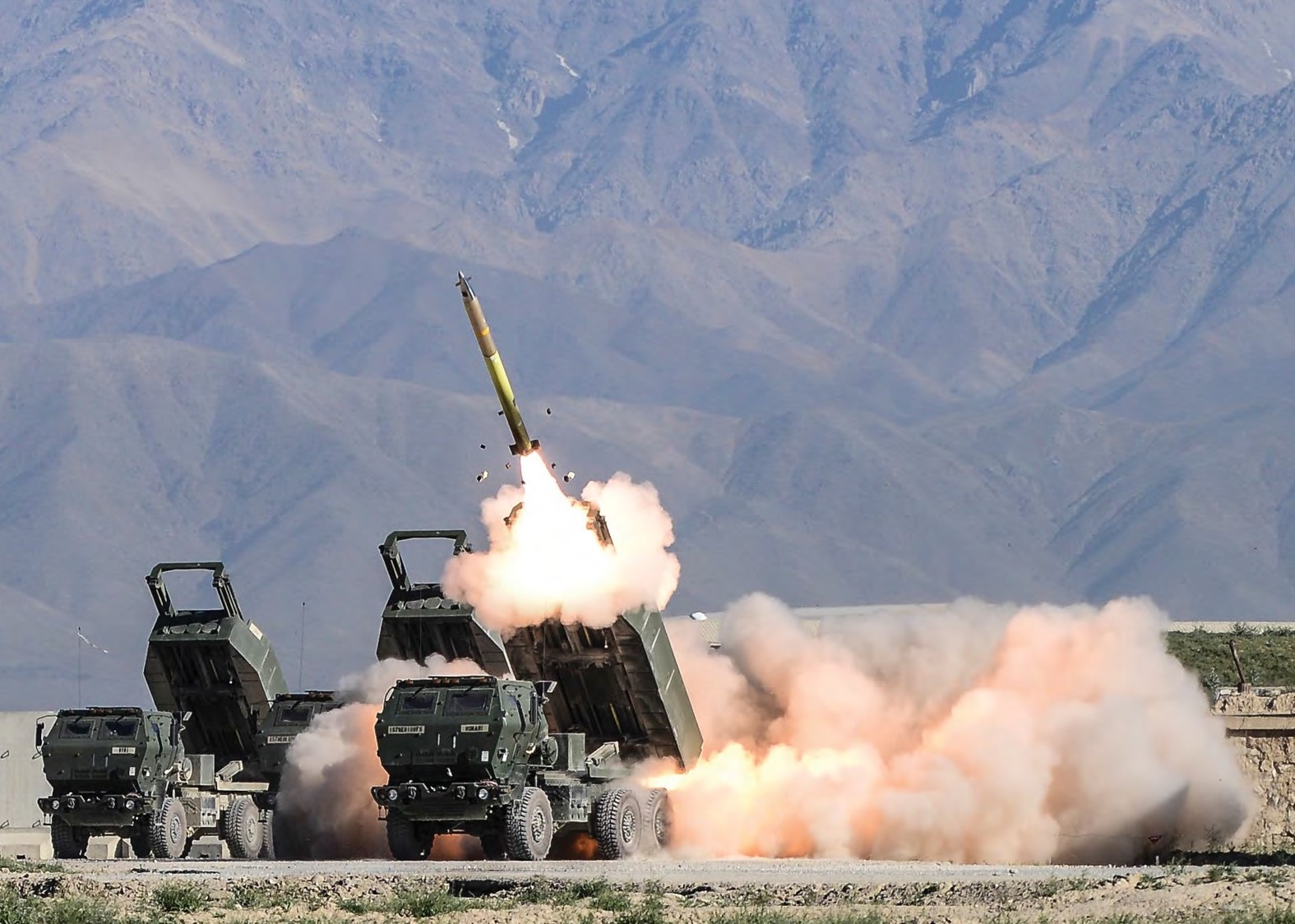 M142 HIMARS