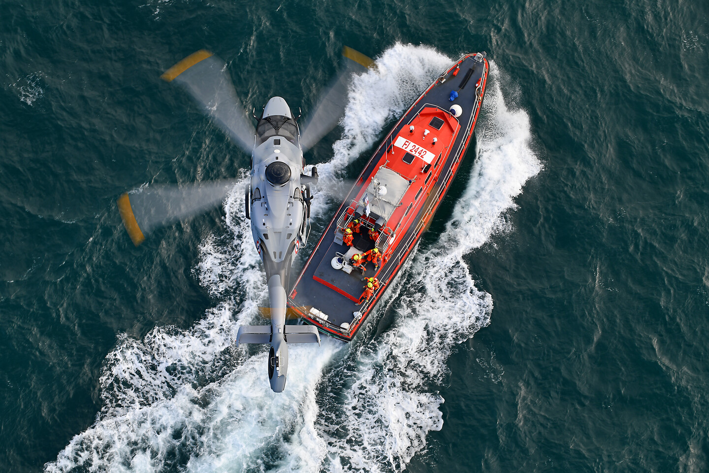 H160
