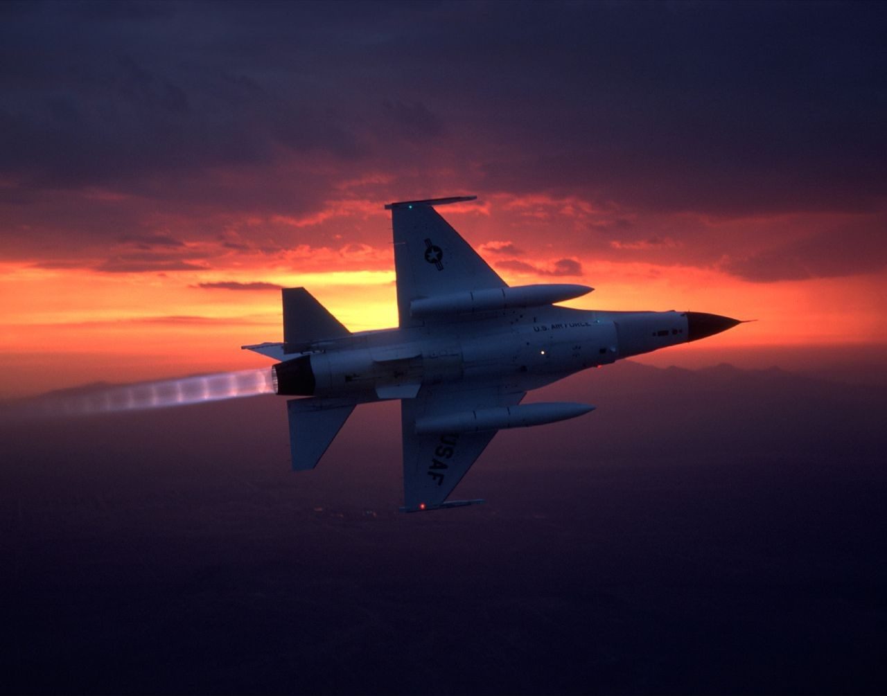 F-16