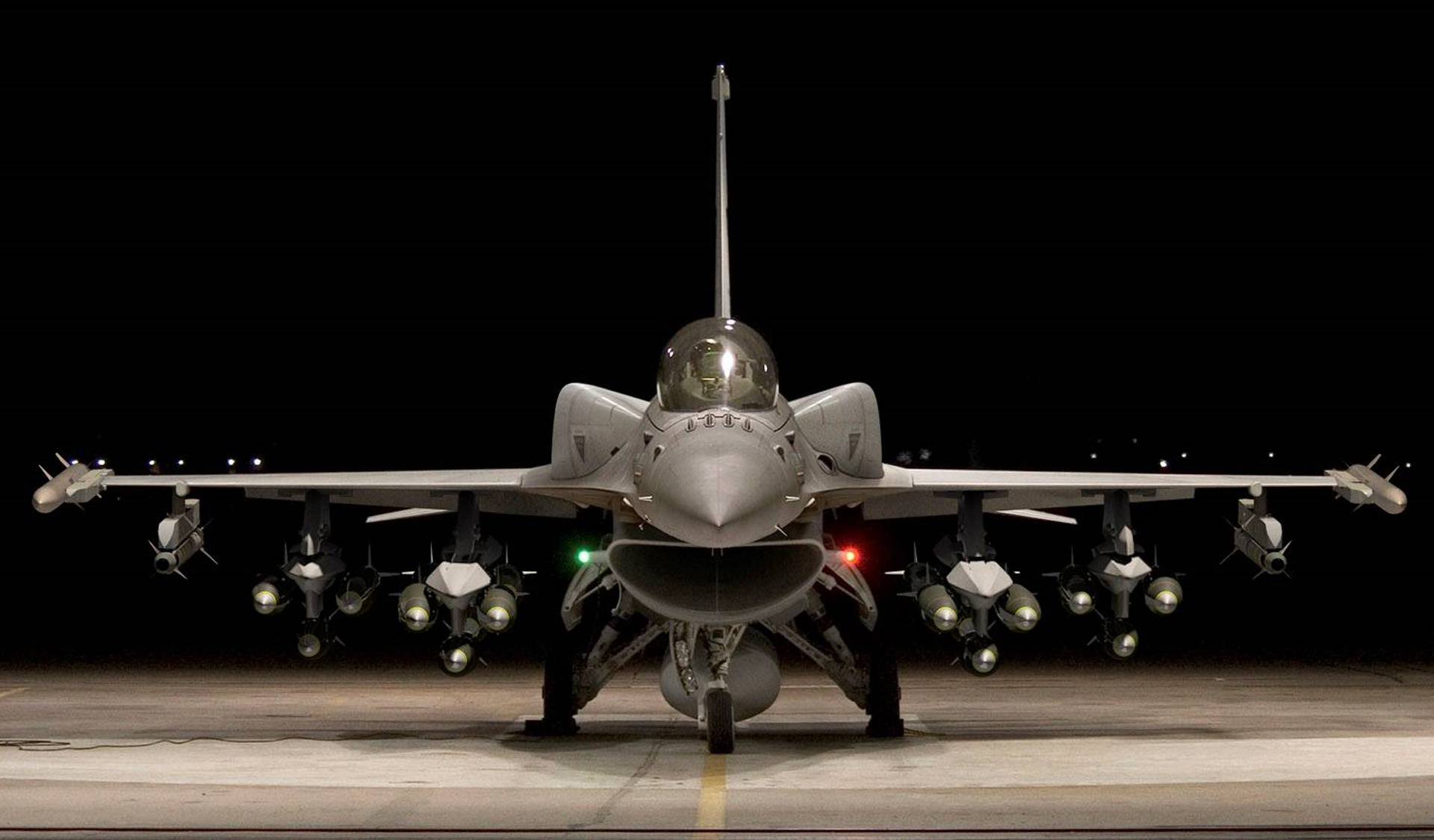 F-16