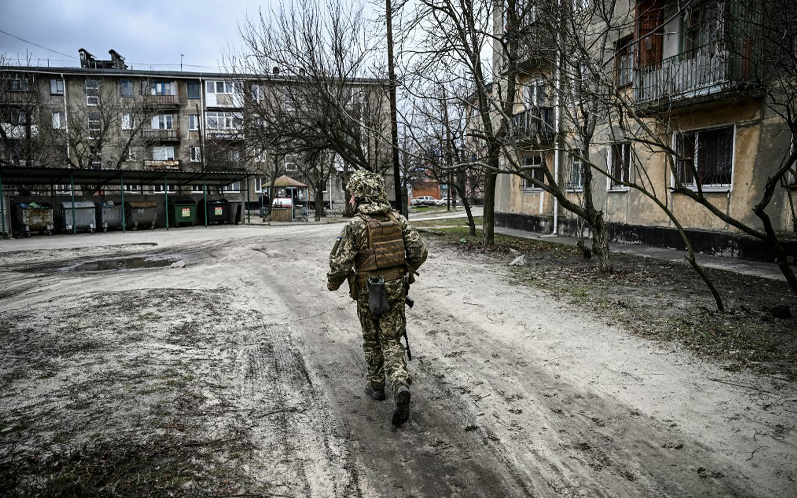 Ukrainian soldier