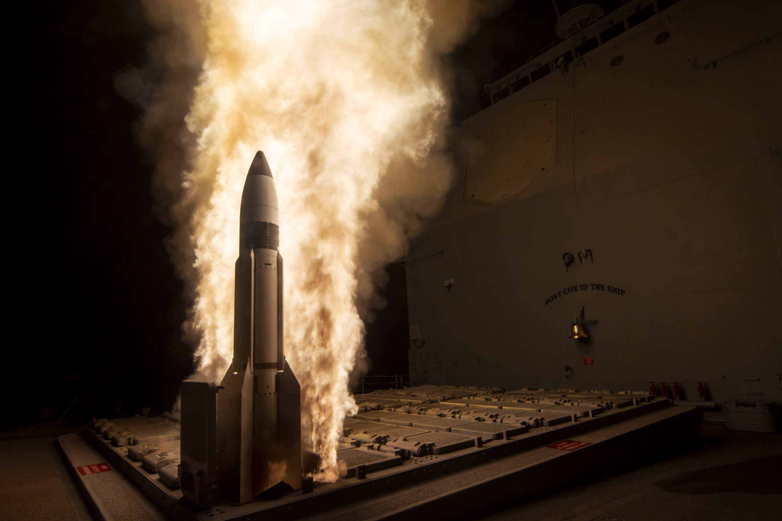 SM-3 Block 1B guided missile test at USS Lake Erie. Photo: Jessica Kosanovich/US Navy/MDA