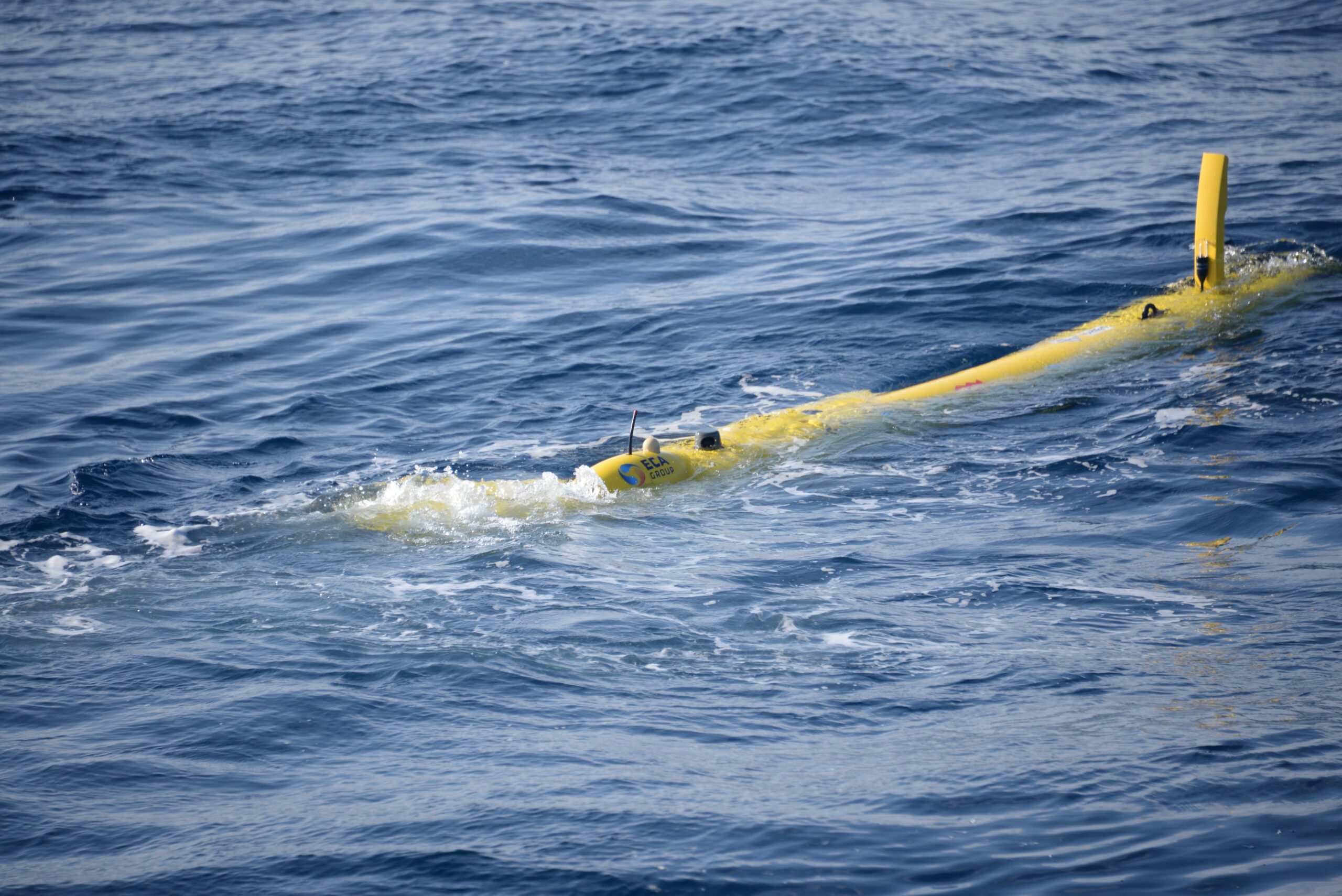 A18D underwater drone