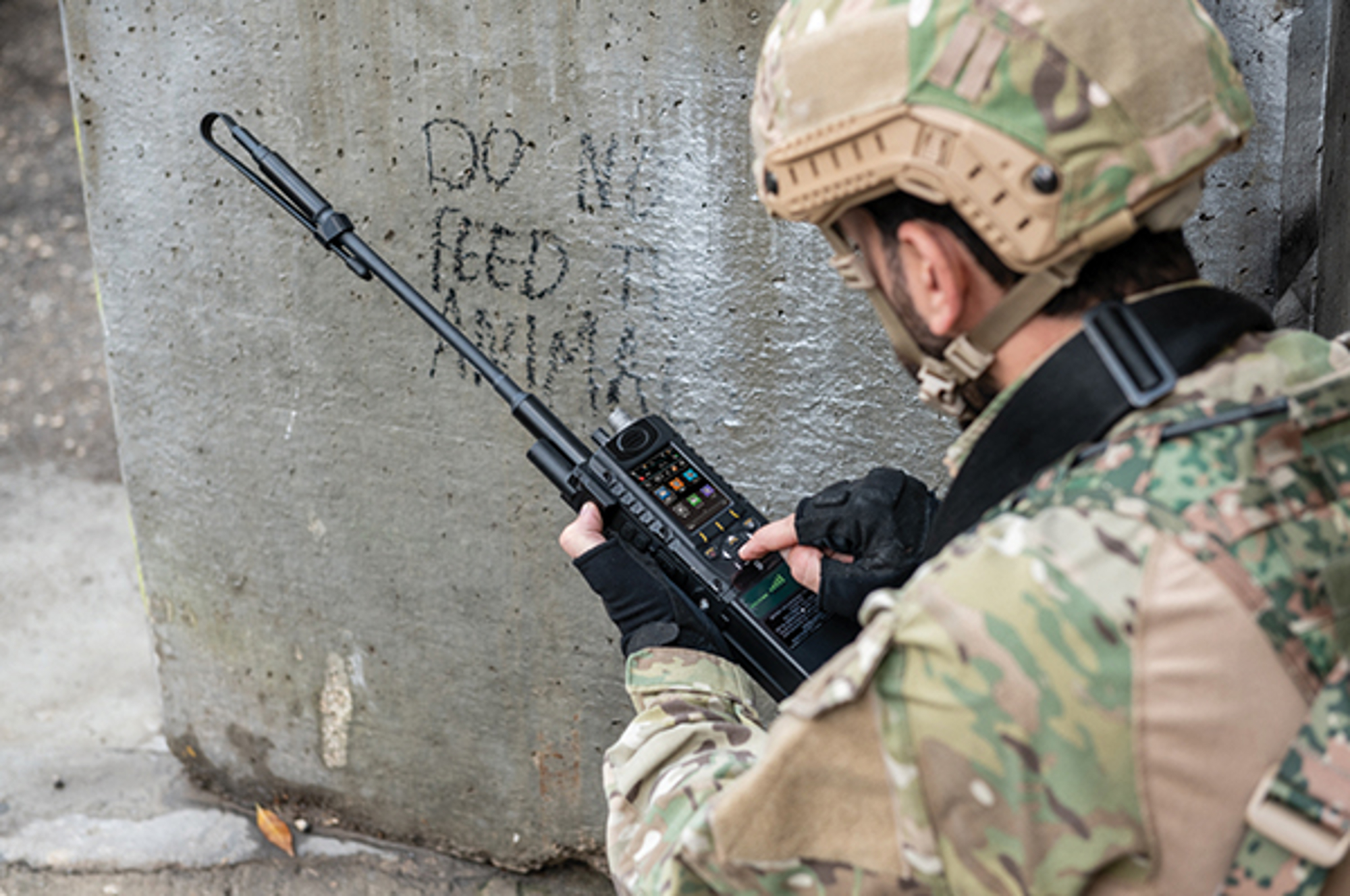 E-LynX Tactical Radio
