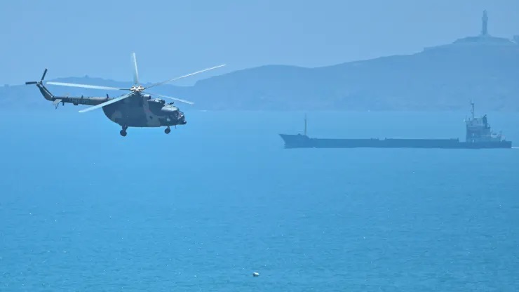 Chinese military helicopter