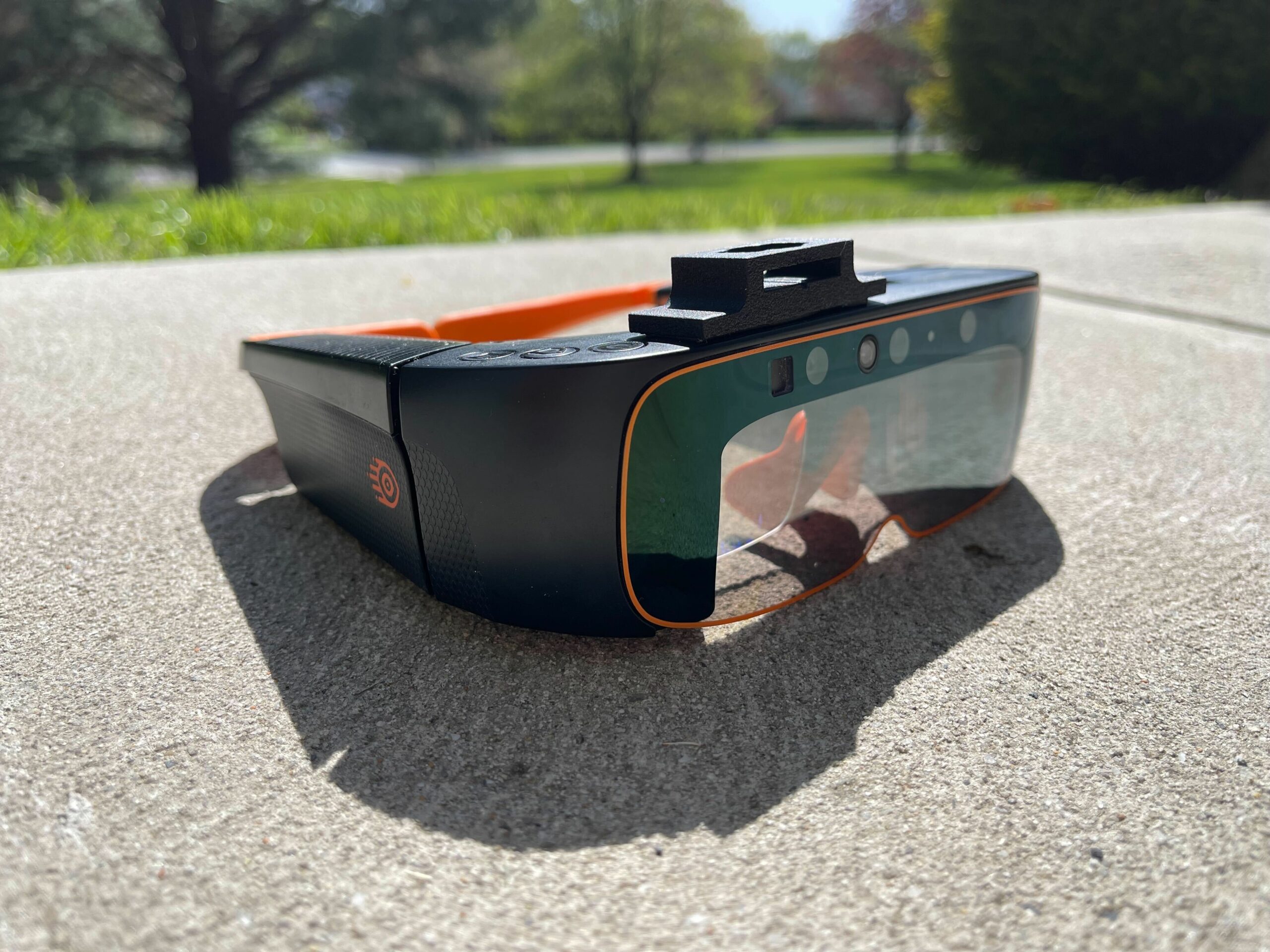 ThirdEye's AR smart goggles.