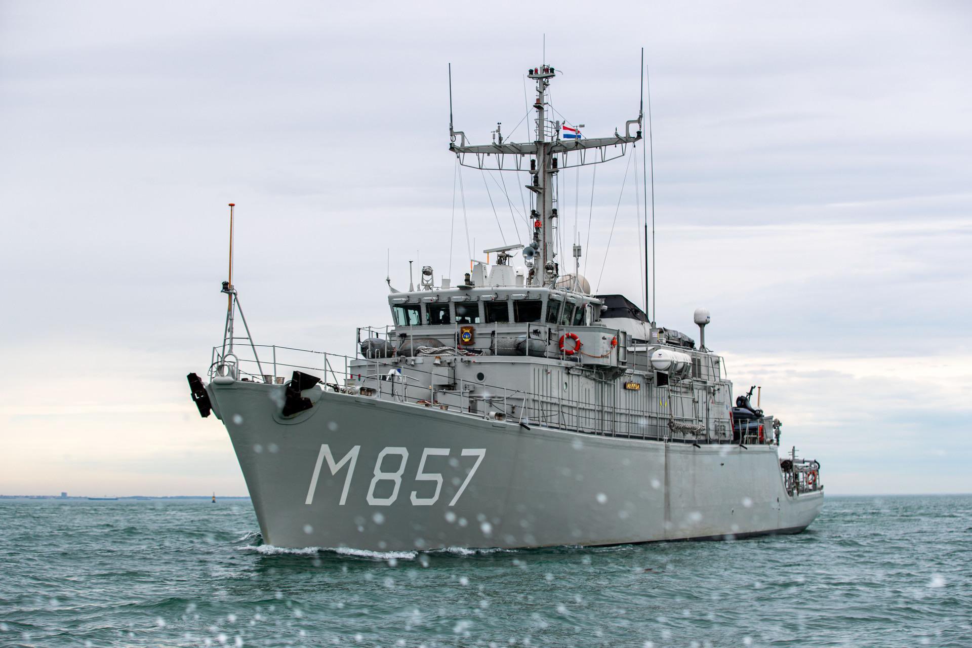 Alkmaar class mine hunter