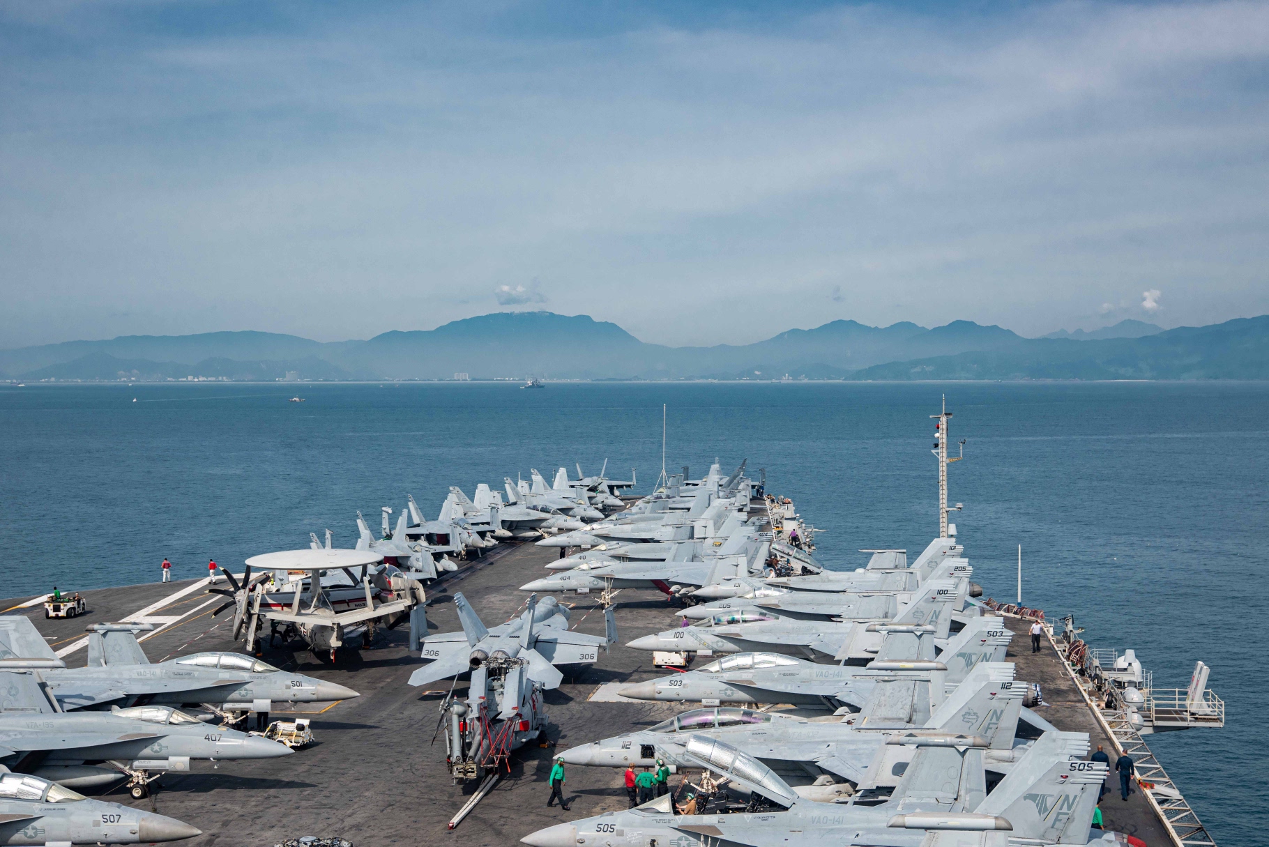 USS Ronald Reagan (CVN 76) arrives in Da Nang, Vietnam, for a scheduled port visit