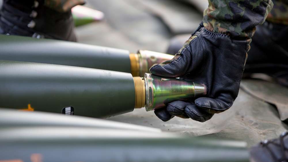 howitzer shells
