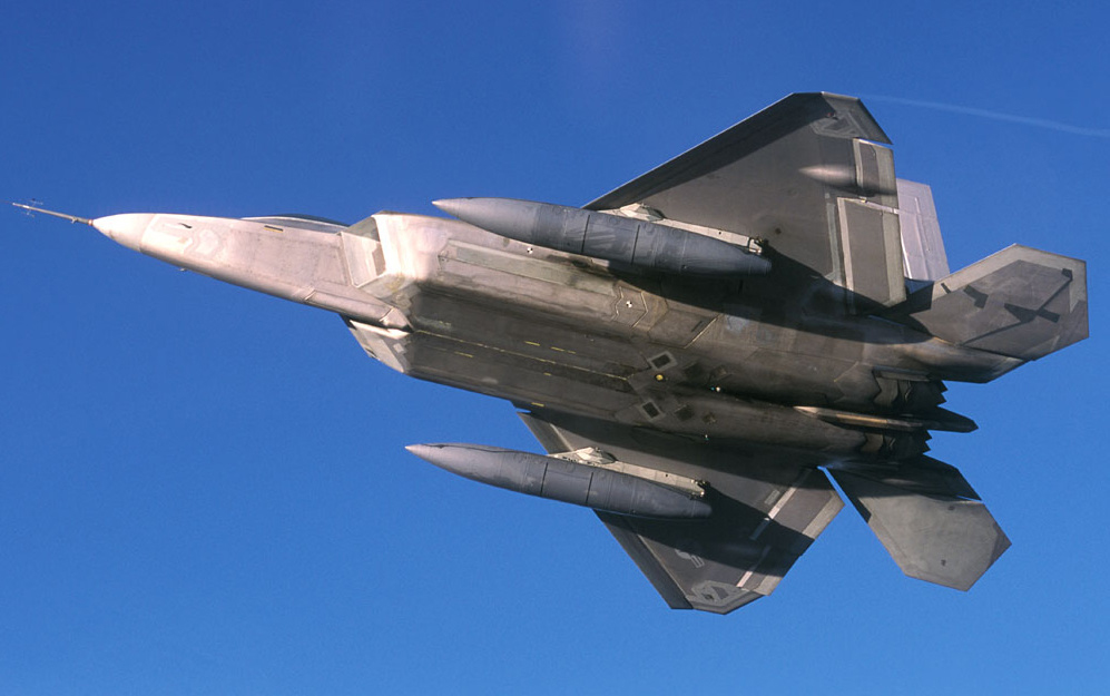 F-22 fuel tanks